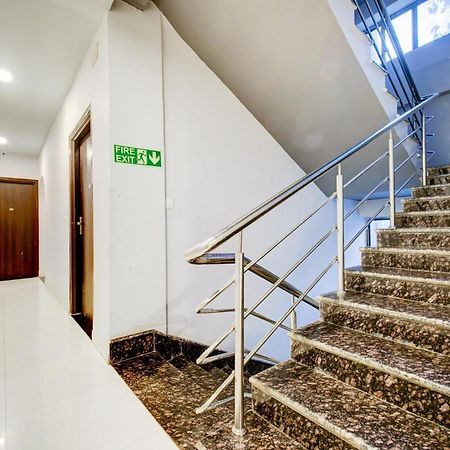 Townhouse Volga Homes Kaharpara Kültér fotó