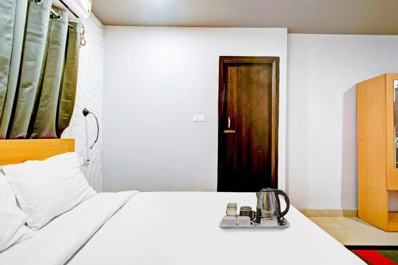 Townhouse Volga Homes Kaharpara Kültér fotó
