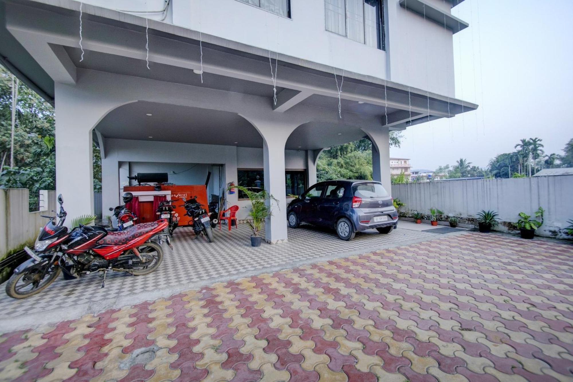 Townhouse Volga Homes Kaharpara Kültér fotó