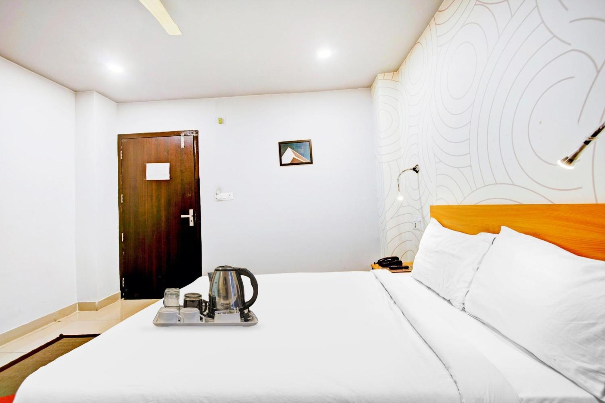 Townhouse Volga Homes Kaharpara Kültér fotó